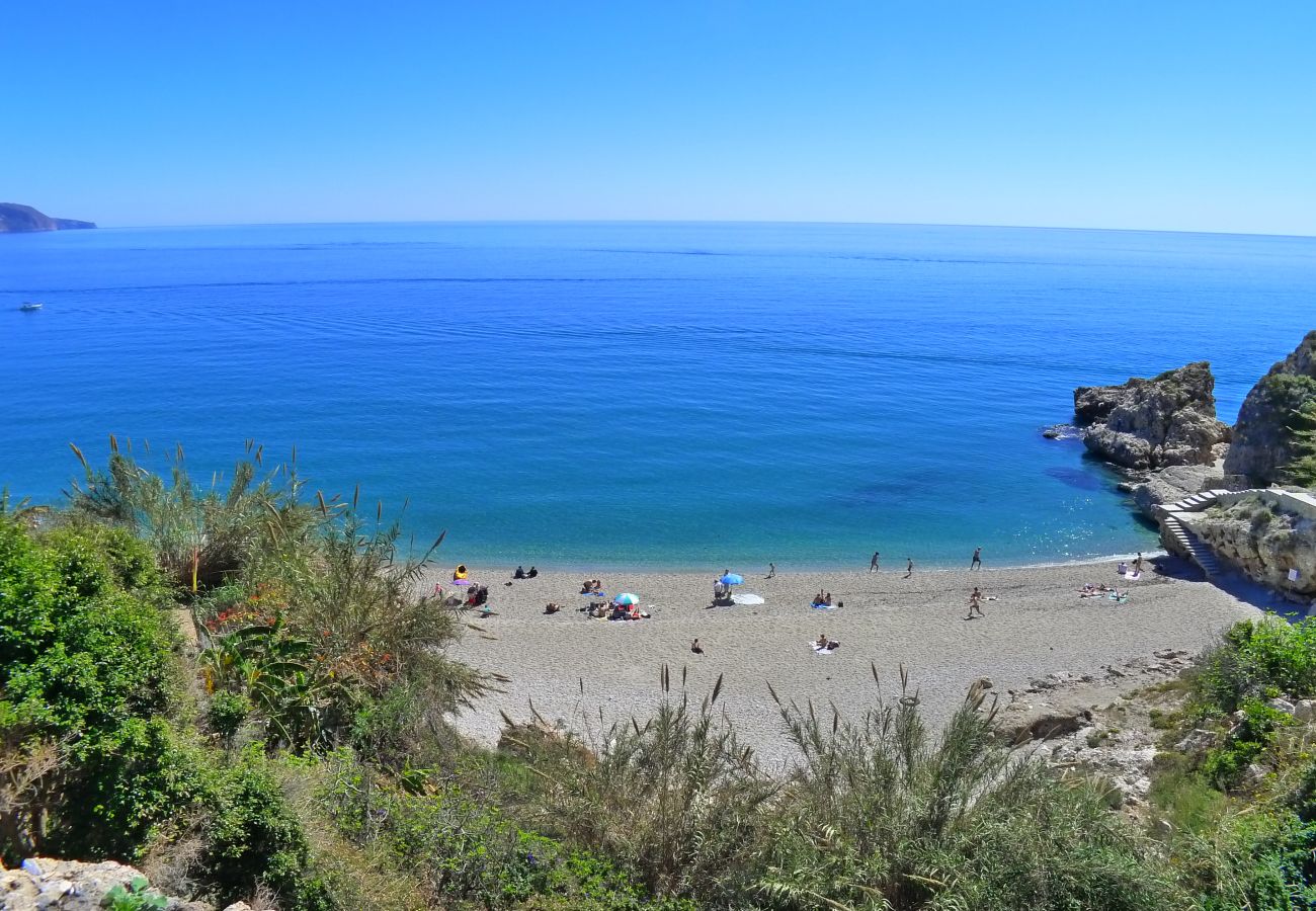 Apartamento en Nerja - 2 Dormitorios | Carabeo 99 | CG R991