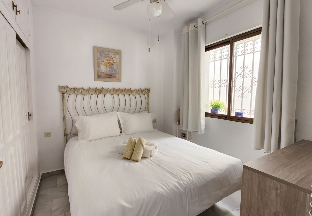 Apartamento en Nerja - 2 Dormitorios | Carabeo 99 | CG R991