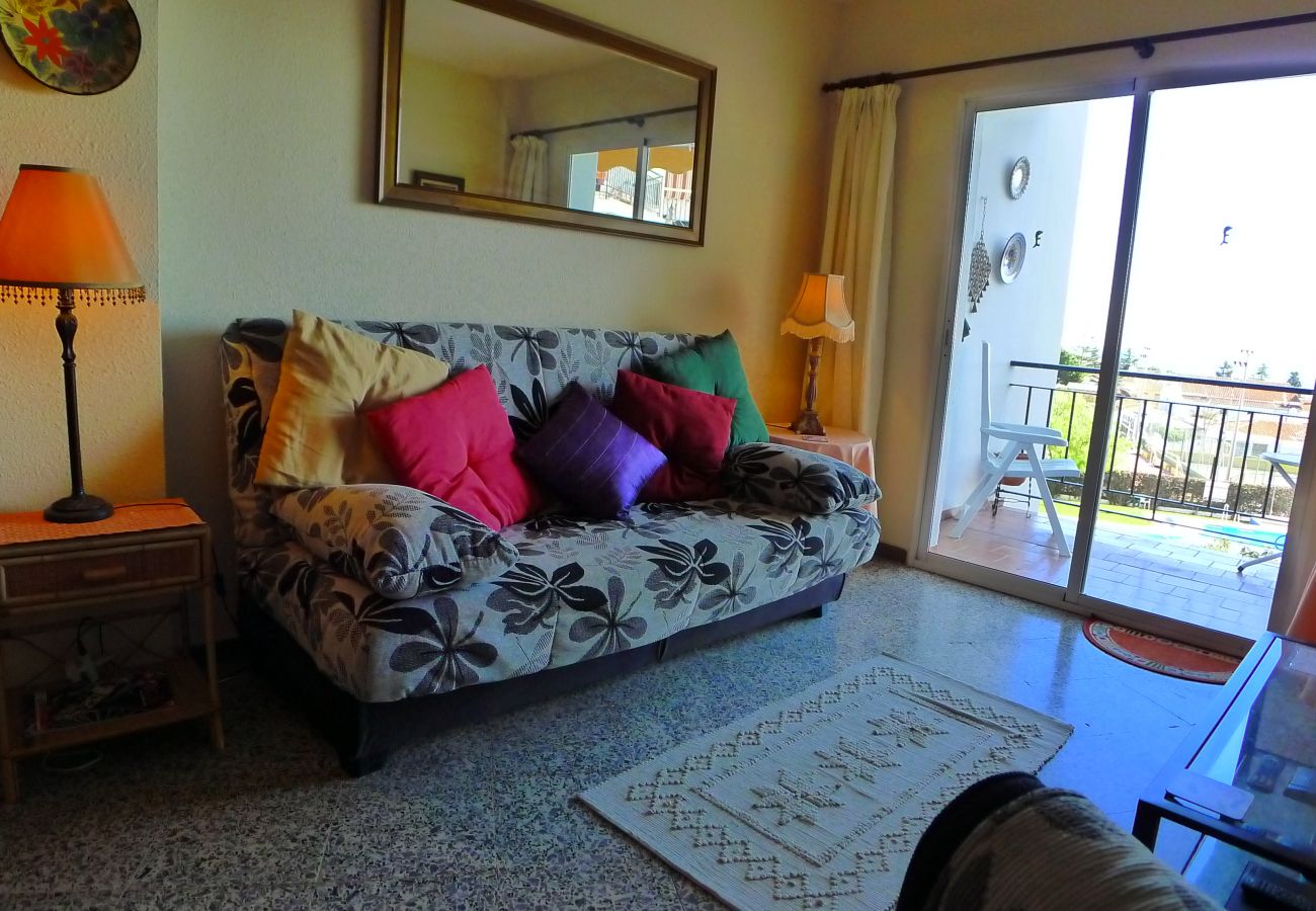 Apartamento en Nerja - 2 Dormitorios | Edf Almijara | CG R679