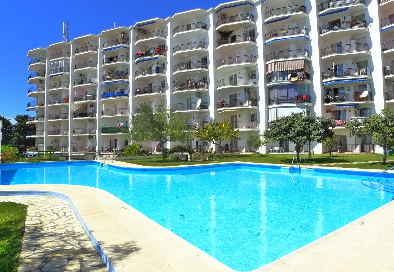 Apartamento en Nerja - 2 Dormitorios | Edf Almijara | CG R679