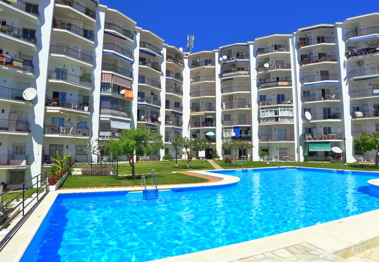 Apartamento en Nerja - 2 Dormitorios | Edf Almijara | CG R679