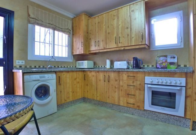 Casa adosada en Nerja - 2 Dormitorios | Casa Andaluz | CG R655