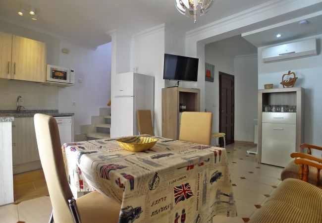 Apartamento en Nerja - 2 Dormitorios | Trancos | CG R1315