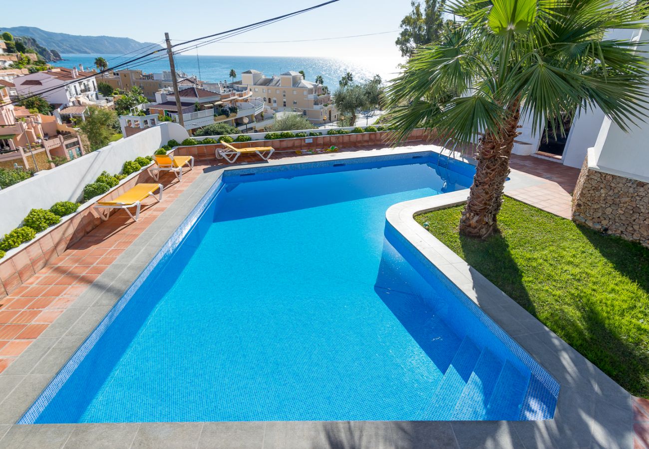 Apartamento en Nerja - 2 Dormitorios | Alamar 1, nº3 | CG R1306