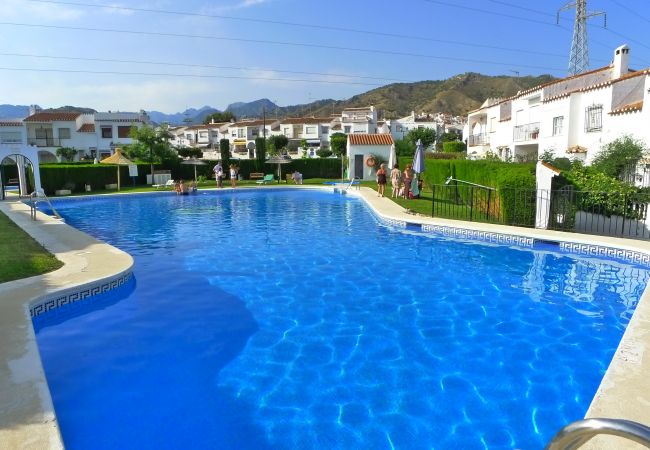 Casa adosada en Nerja - 9 personas | Casa Vista Bella | CG R1248