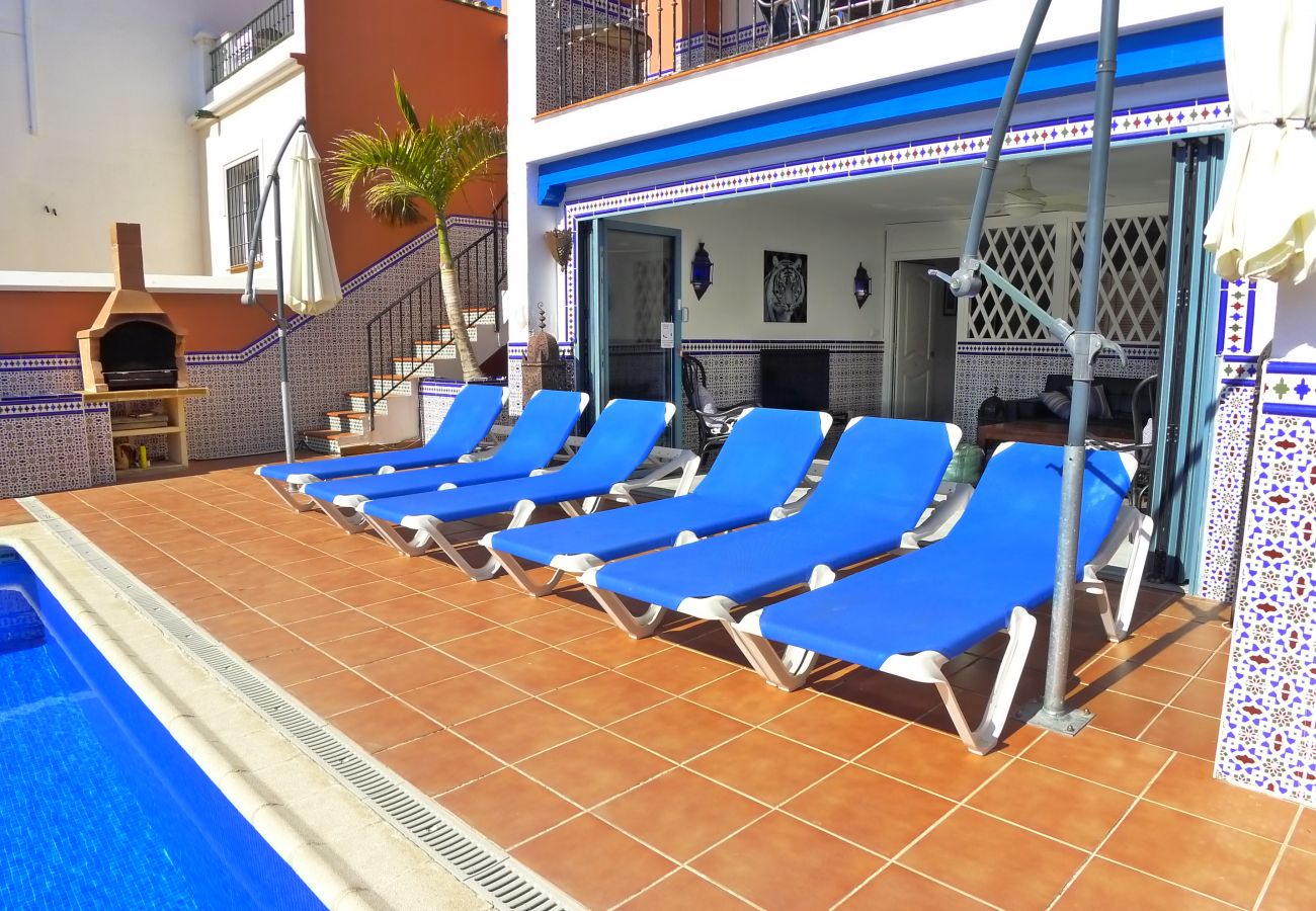 Villa en Nerja - 5 Dormitorios | Casa Wahl | CG R1029