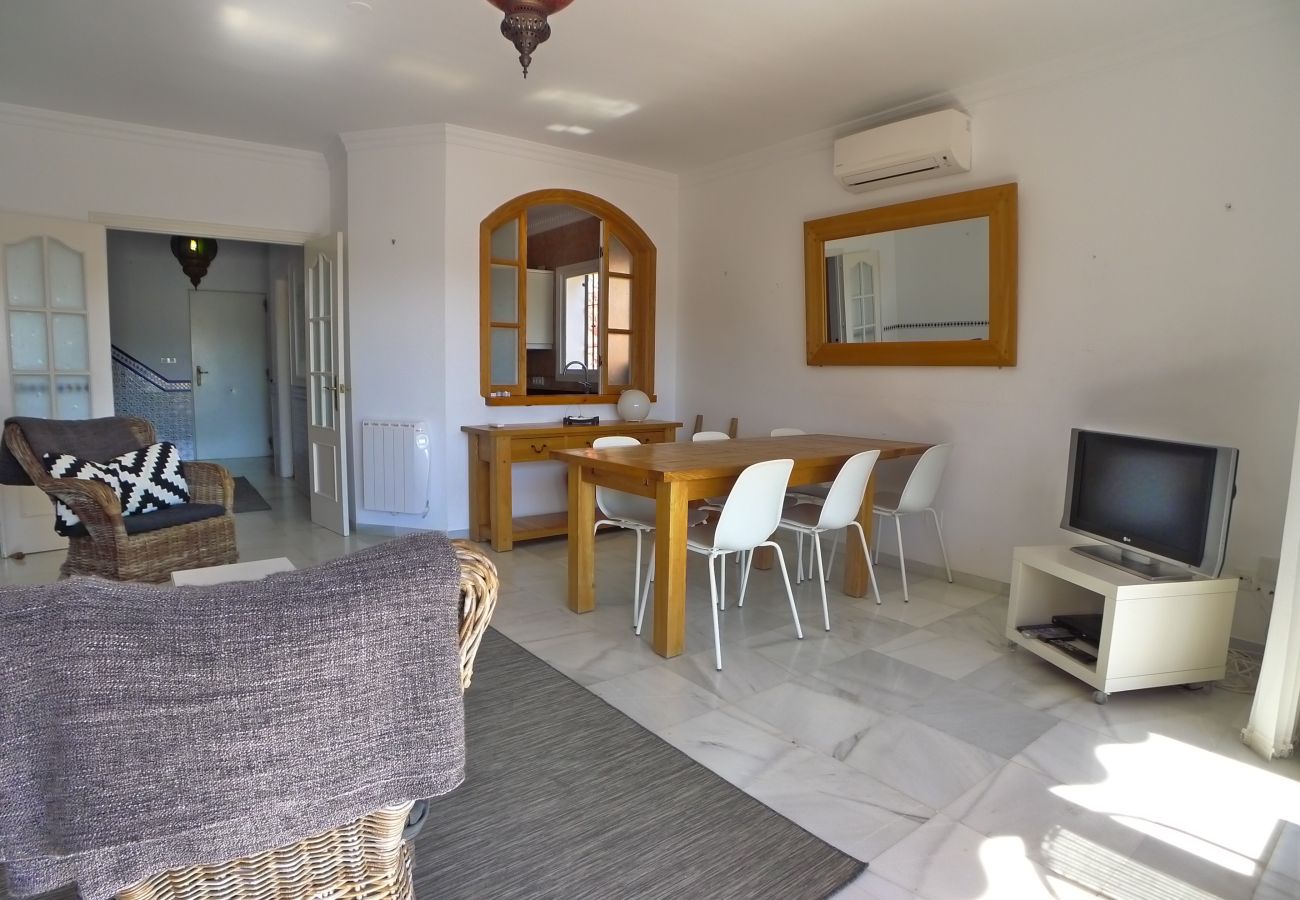 Villa en Nerja - 5 Dormitorios | Casa Wahl | CG R1029