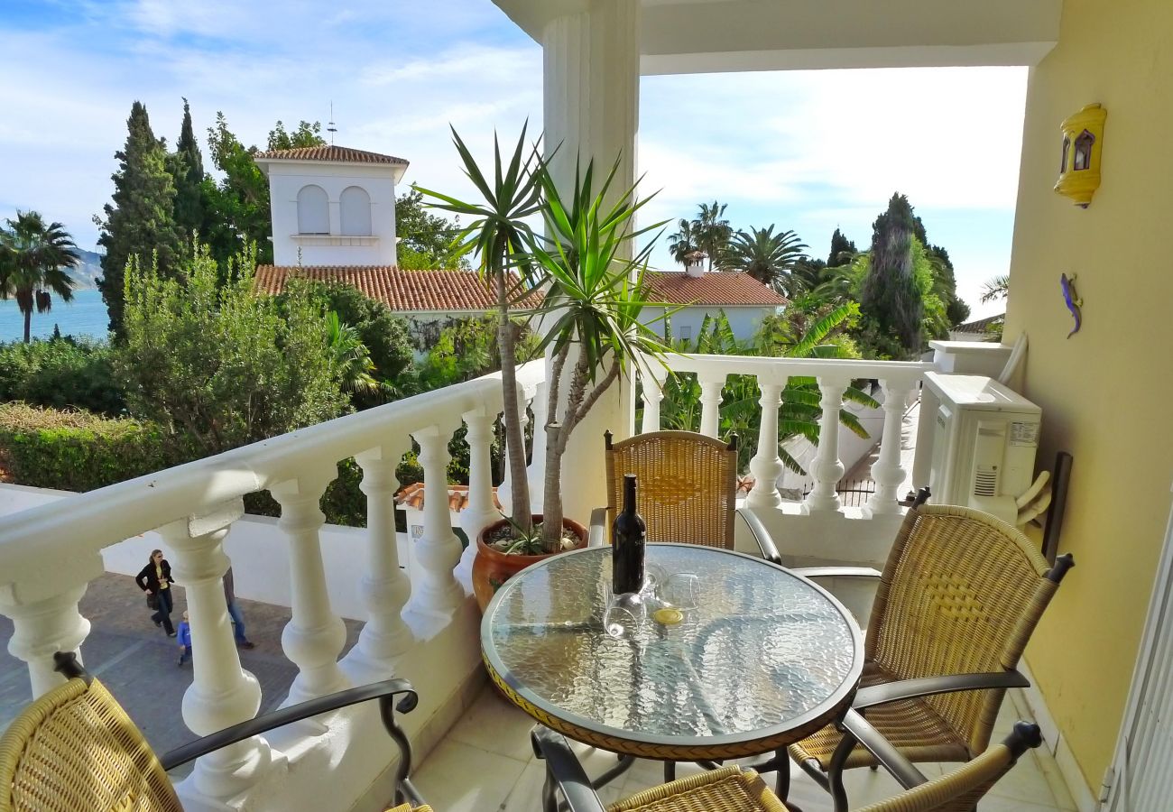 Apartment in Nerja - 2 Bedrooms | Carabeo 99 | CG R991