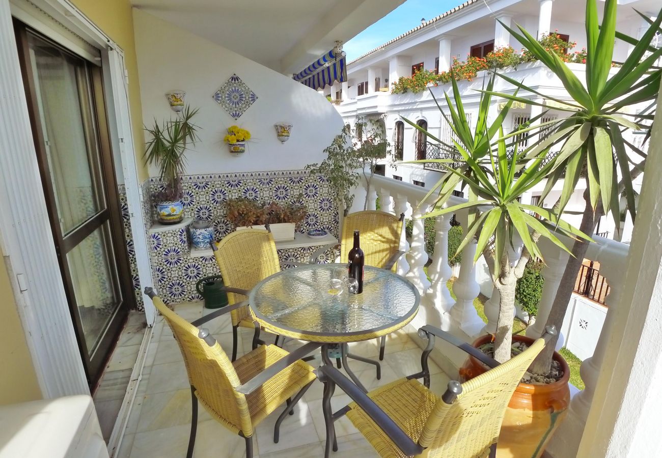 Apartment in Nerja - 2 Bedrooms | Carabeo 99 | CG R991