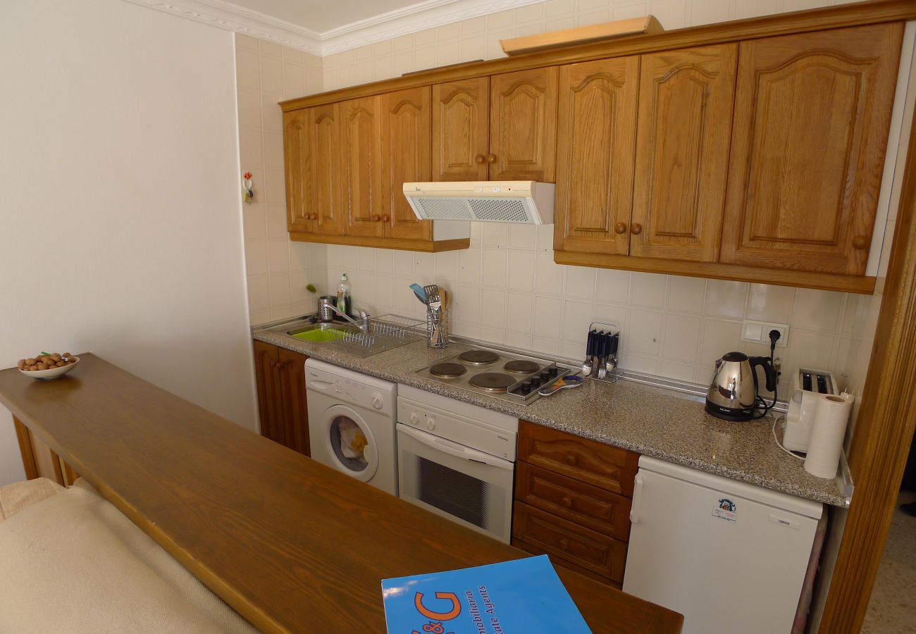 Apartment in Torrox Costa - Sleeps 4 | Torrox Beach Club | CG R985