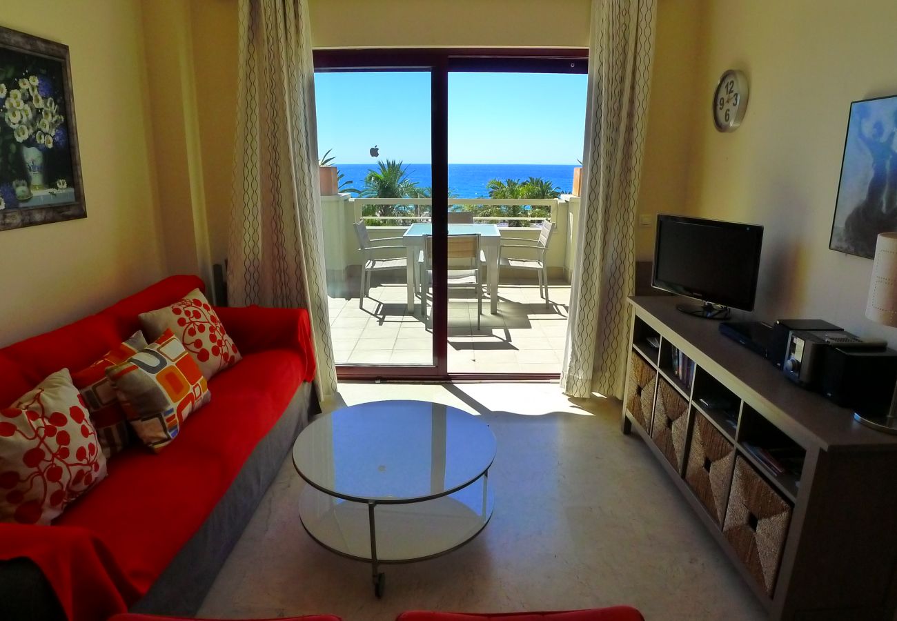 Apartment in Nerja - 3 Bedrooms | Burriana Front Line | CG R924