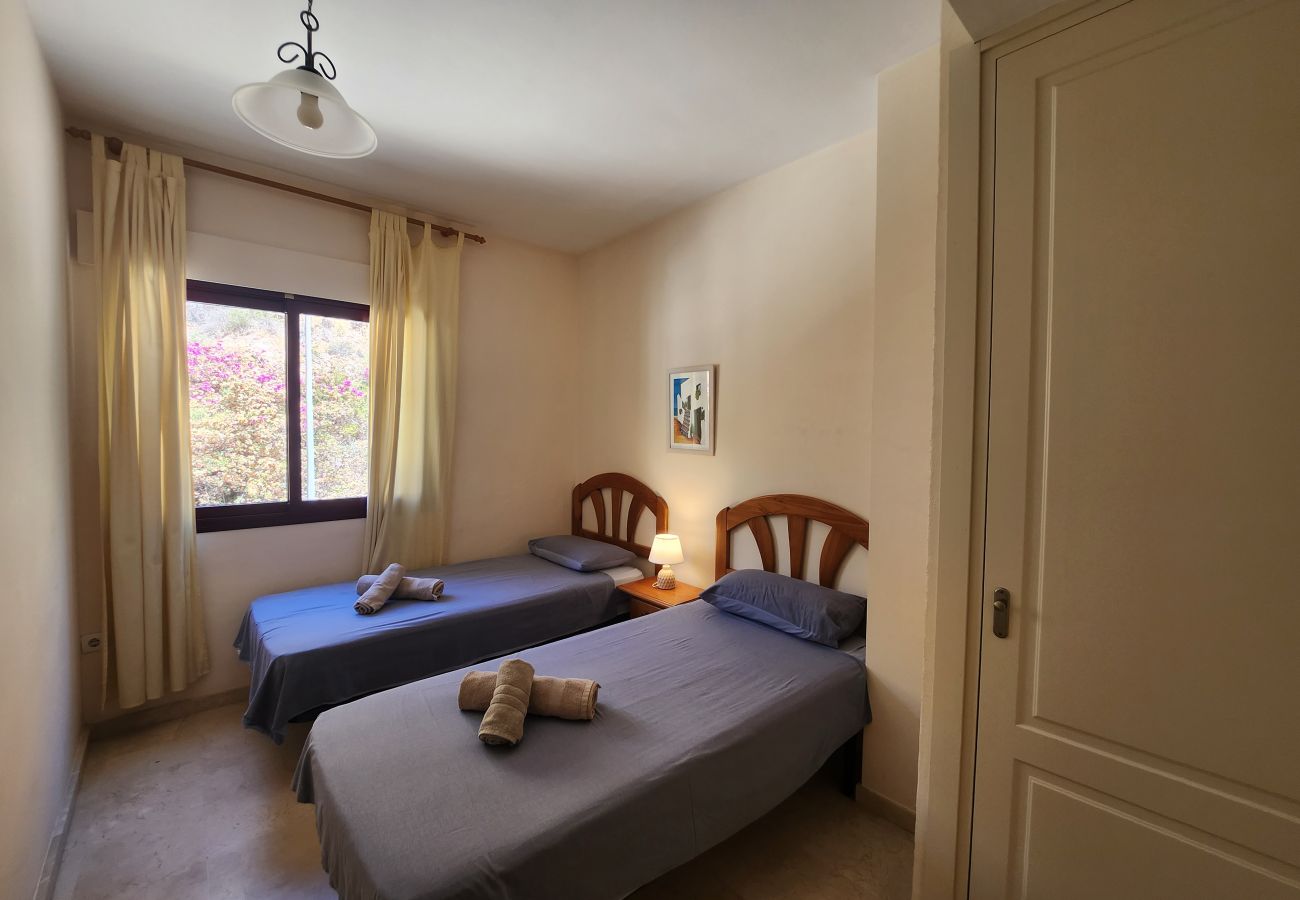 Apartment in Nerja - 3 Bedrooms | Burriana Front Line | CG R924