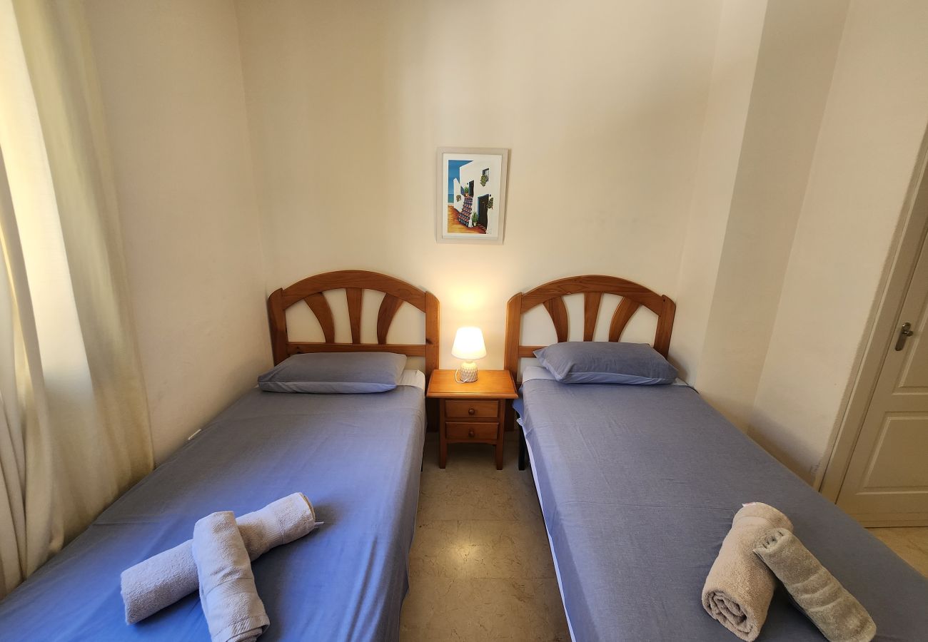 Apartment in Nerja - 3 Bedrooms | Burriana Front Line | CG R924