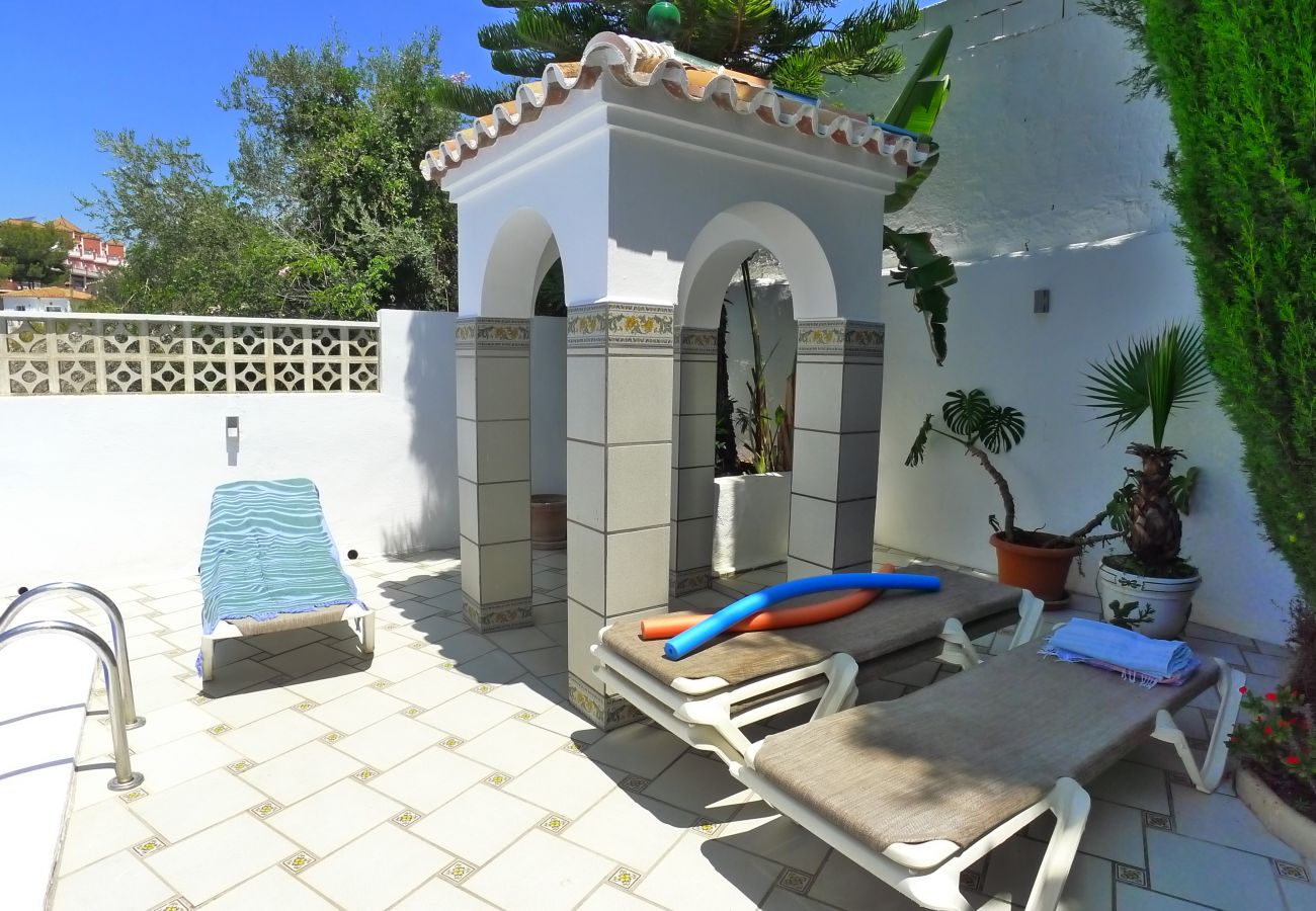 Villa in Nerja - 3 Bedrooms | Villa Golondrinas | CG R916