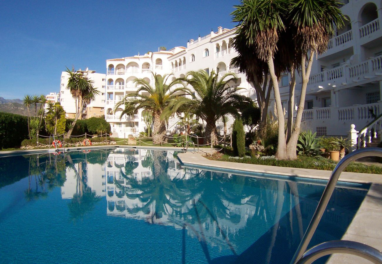 Apartment in Nerja - Sleeps 4 | Stella Maris | CG R908