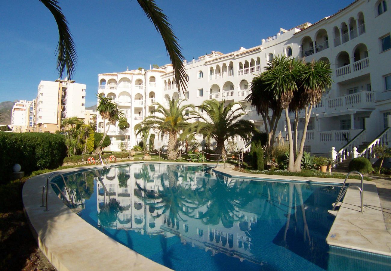 Apartment in Nerja - Sleeps 4 | Stella Maris | CG R908