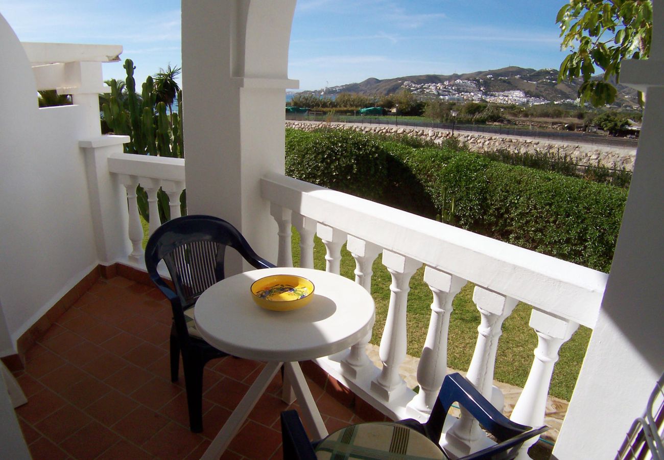 Apartment in Nerja - Sleeps 4 | Stella Maris | CG R908