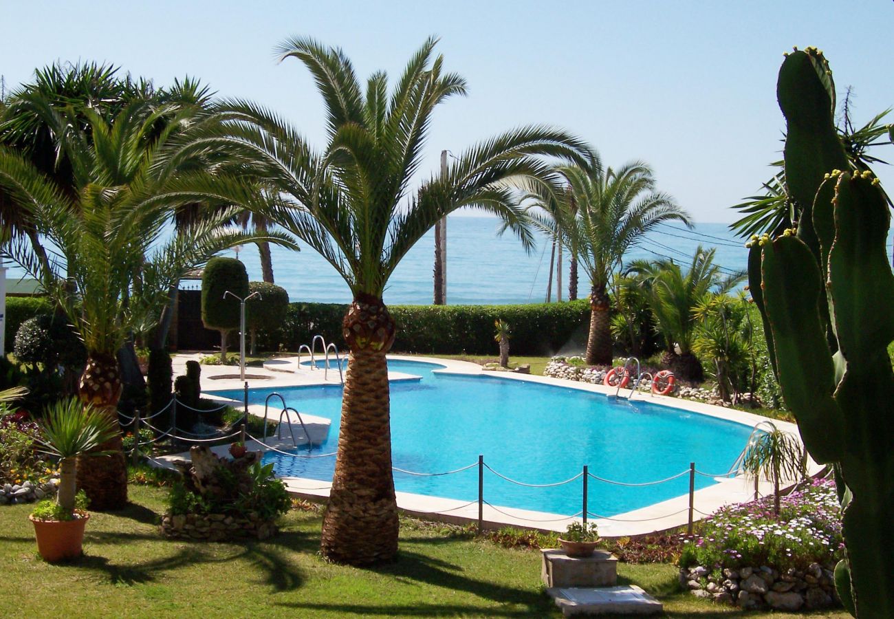 Apartment in Nerja - Sleeps 4 | Stella Maris | CG R908