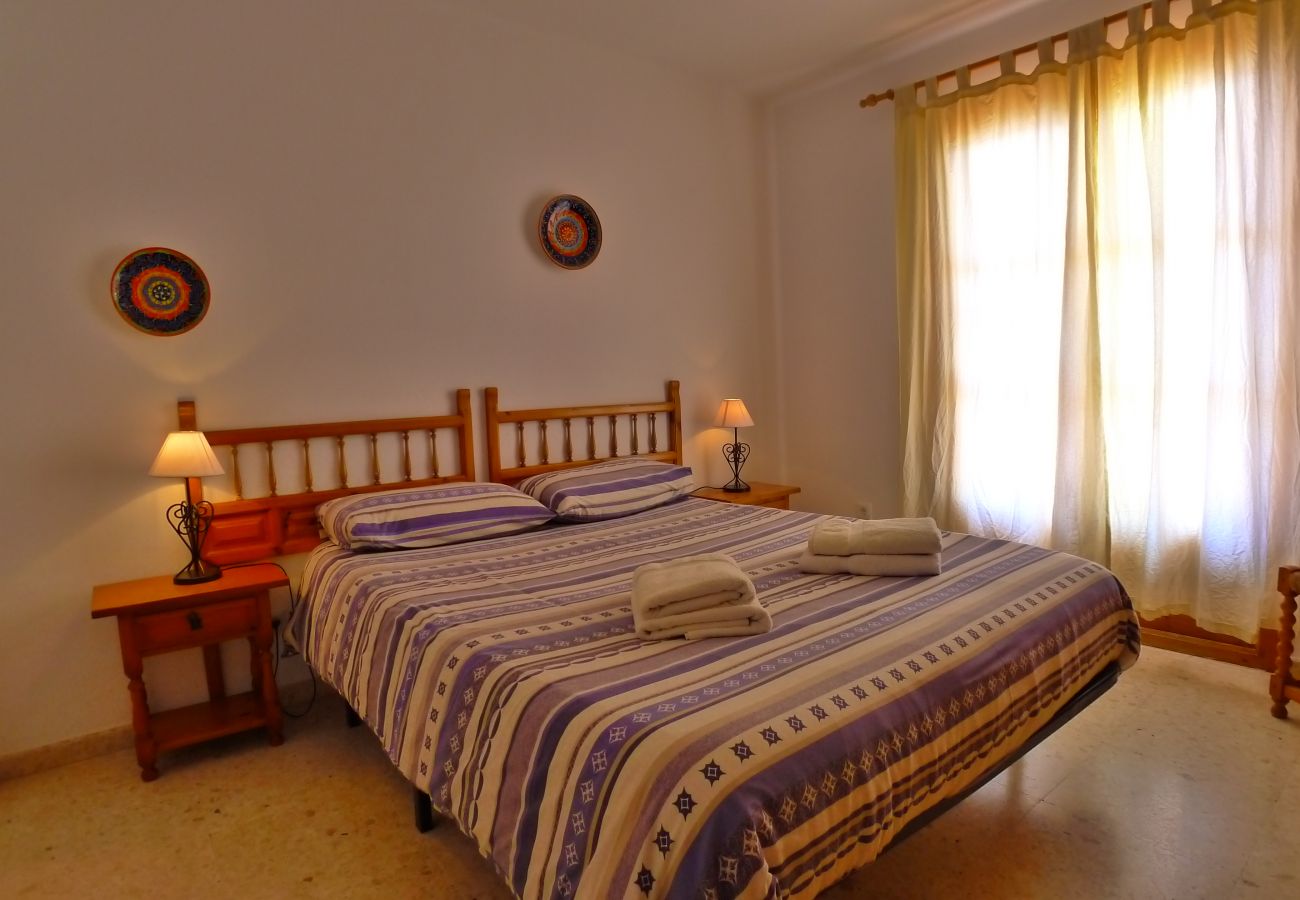 Apartment in Nerja - Sleeps 4 | Capistrano Playa 213 | CG R838