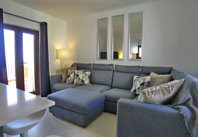 Apartment in Nerja - Sleeps 4 | Capistrano Playa Apt 610 | CG R795