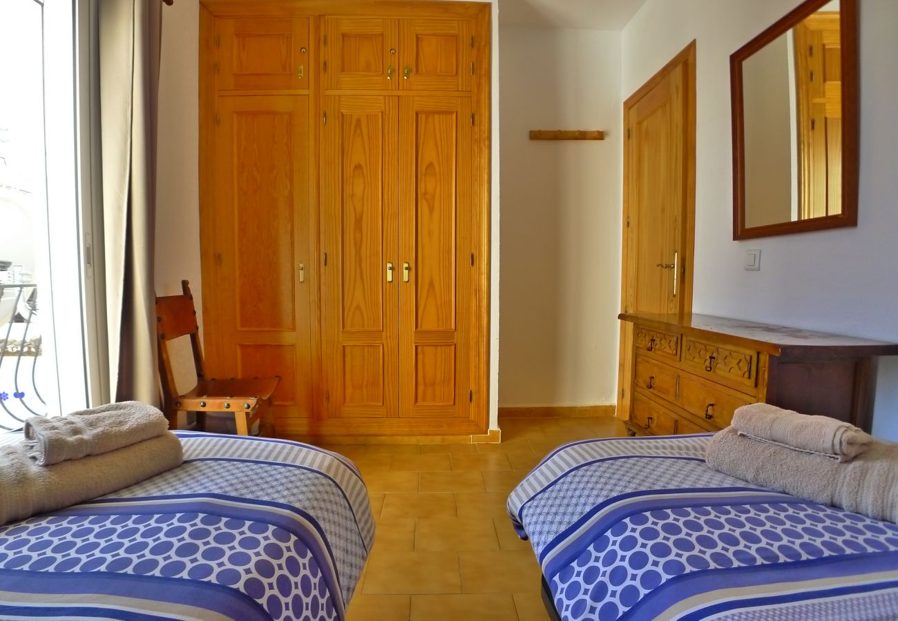 Townhouse in Nerja - 2 Bedrooms | Casa Andaluz | CG R655