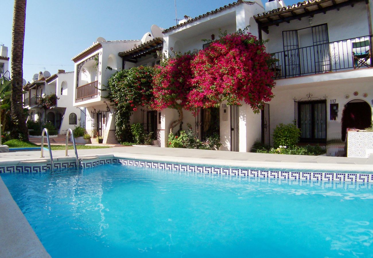 Townhouse in Nerja - 2 Bedrooms | Casa Andaluz | CG R655