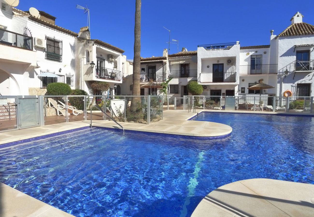 Townhouse in Nerja - 2 Bedrooms | Casa Andaluz | CG R655