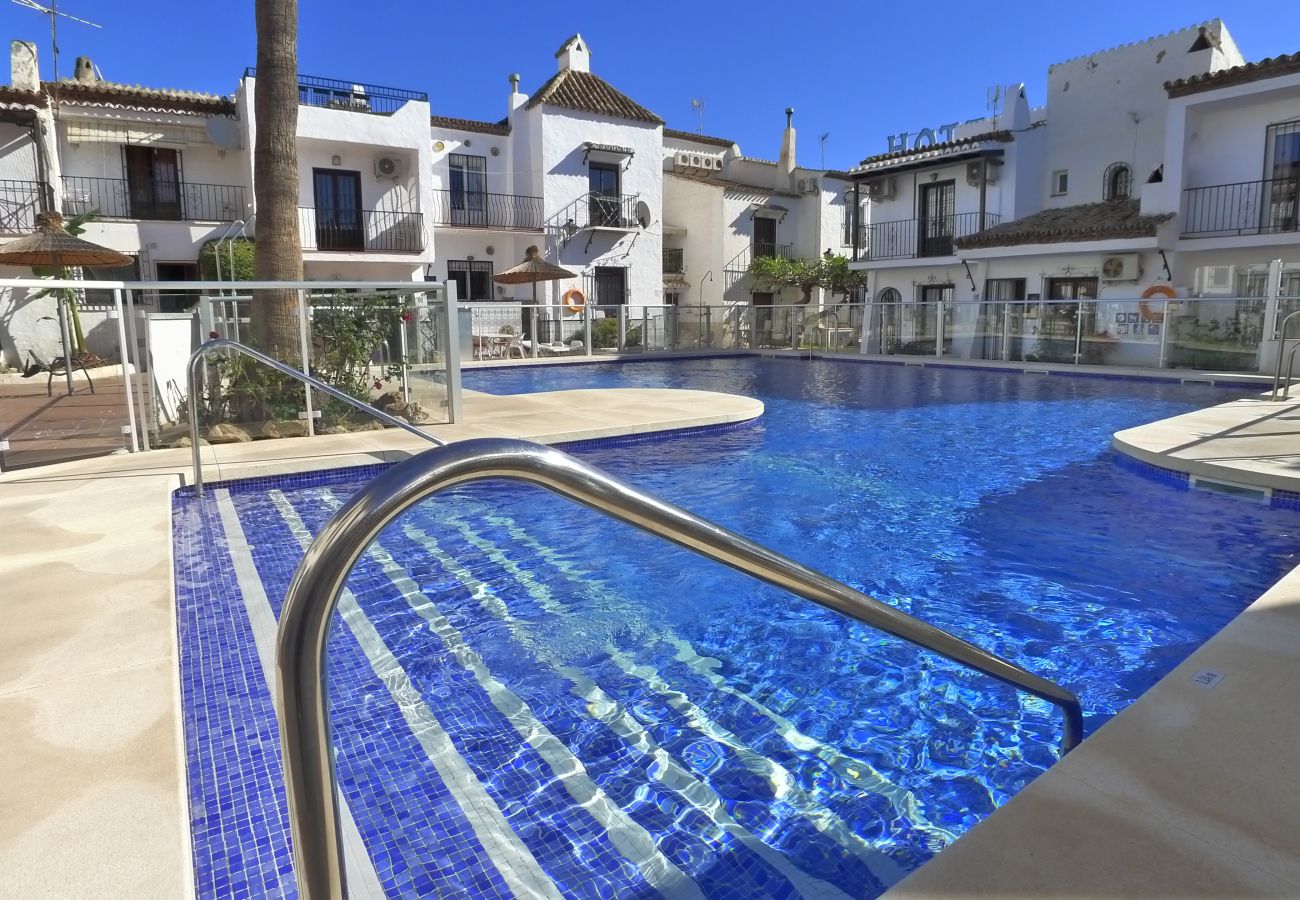 Townhouse in Nerja - 2 Bedrooms | Casa Andaluz | CG R655