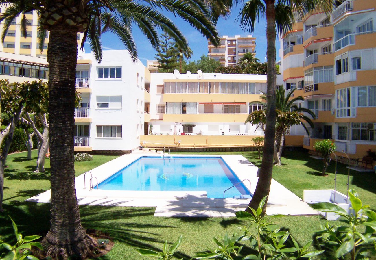 Apartment in Nerja - 2 Bedrooms | Torresol | CG R581