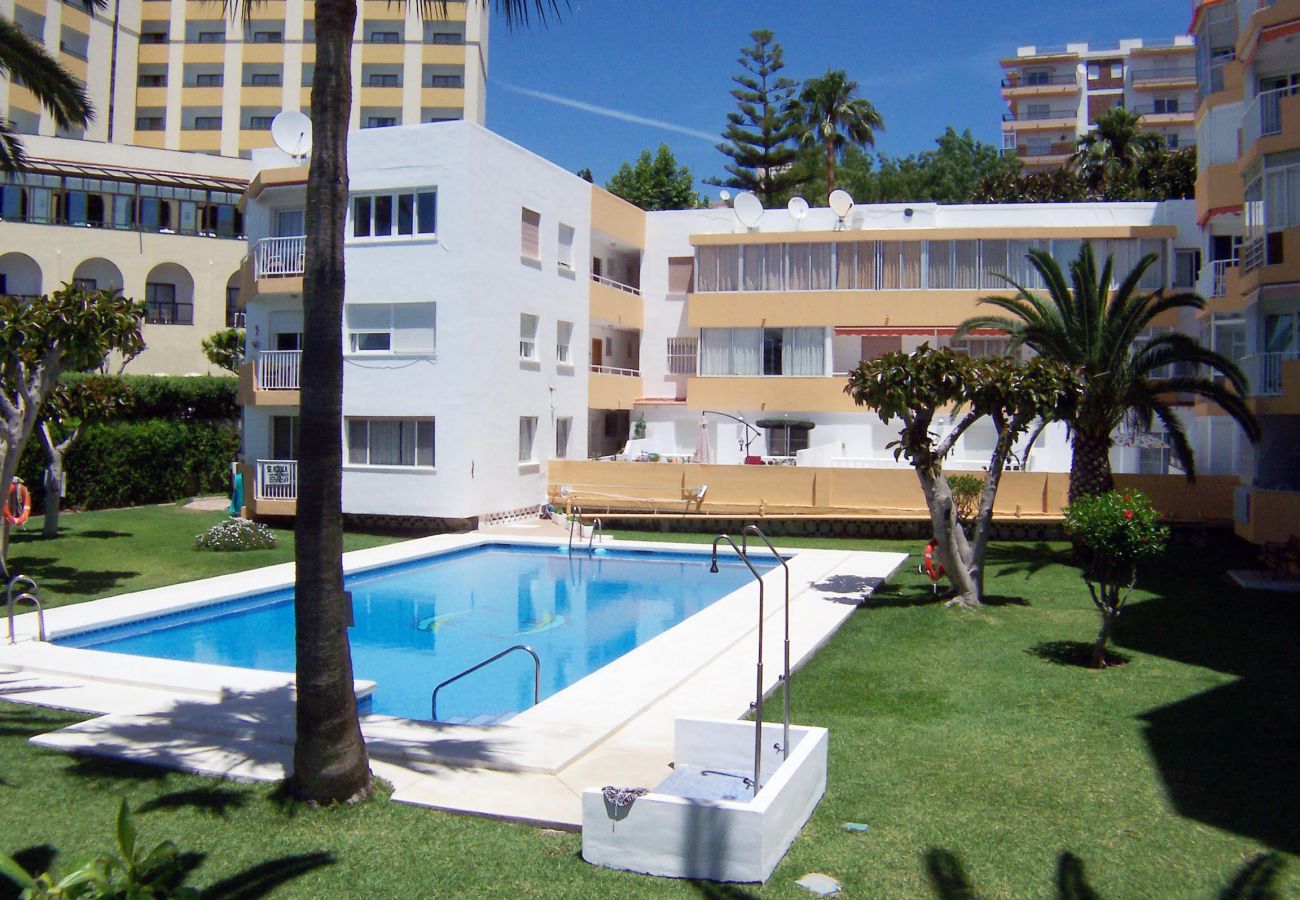 Apartment in Nerja - 2 Bedrooms | Torresol | CG R581