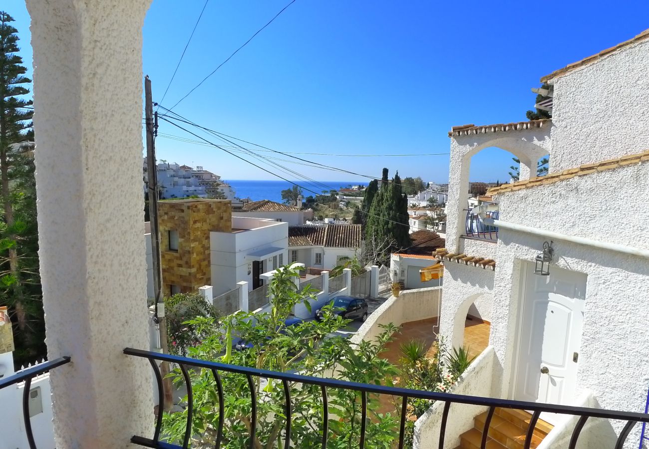 Apartment in Nerja - Sleeps 5 | Azahara 9 | CG R1000