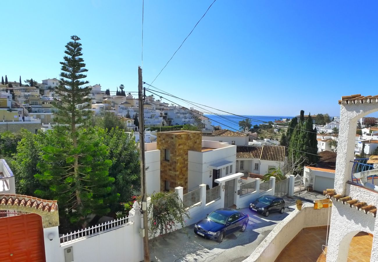 Apartment in Nerja - Sleeps 5 | Azahara 9 | CG R1000