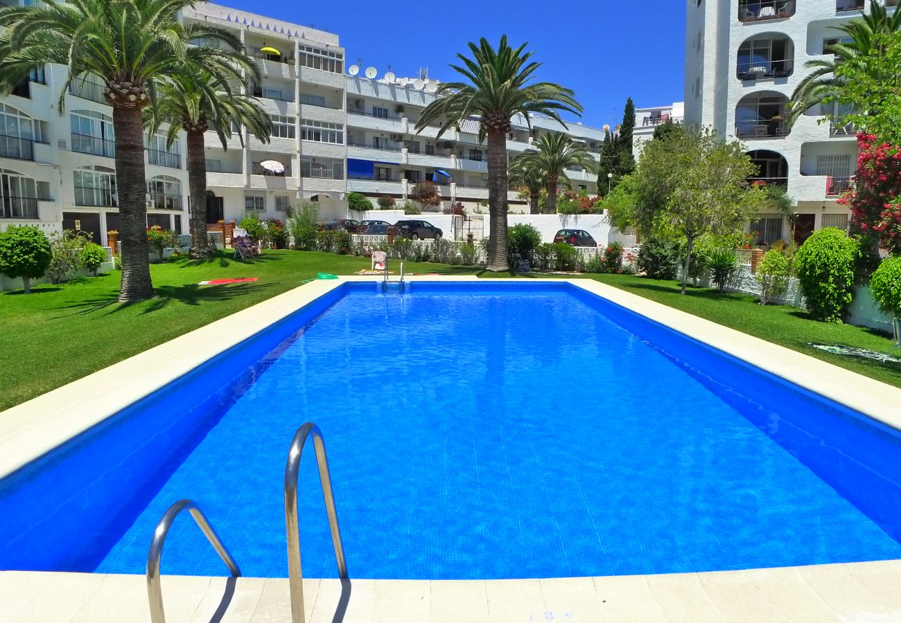 Apartment in Nerja - 2 Bedrooms | Carabeo | R1345