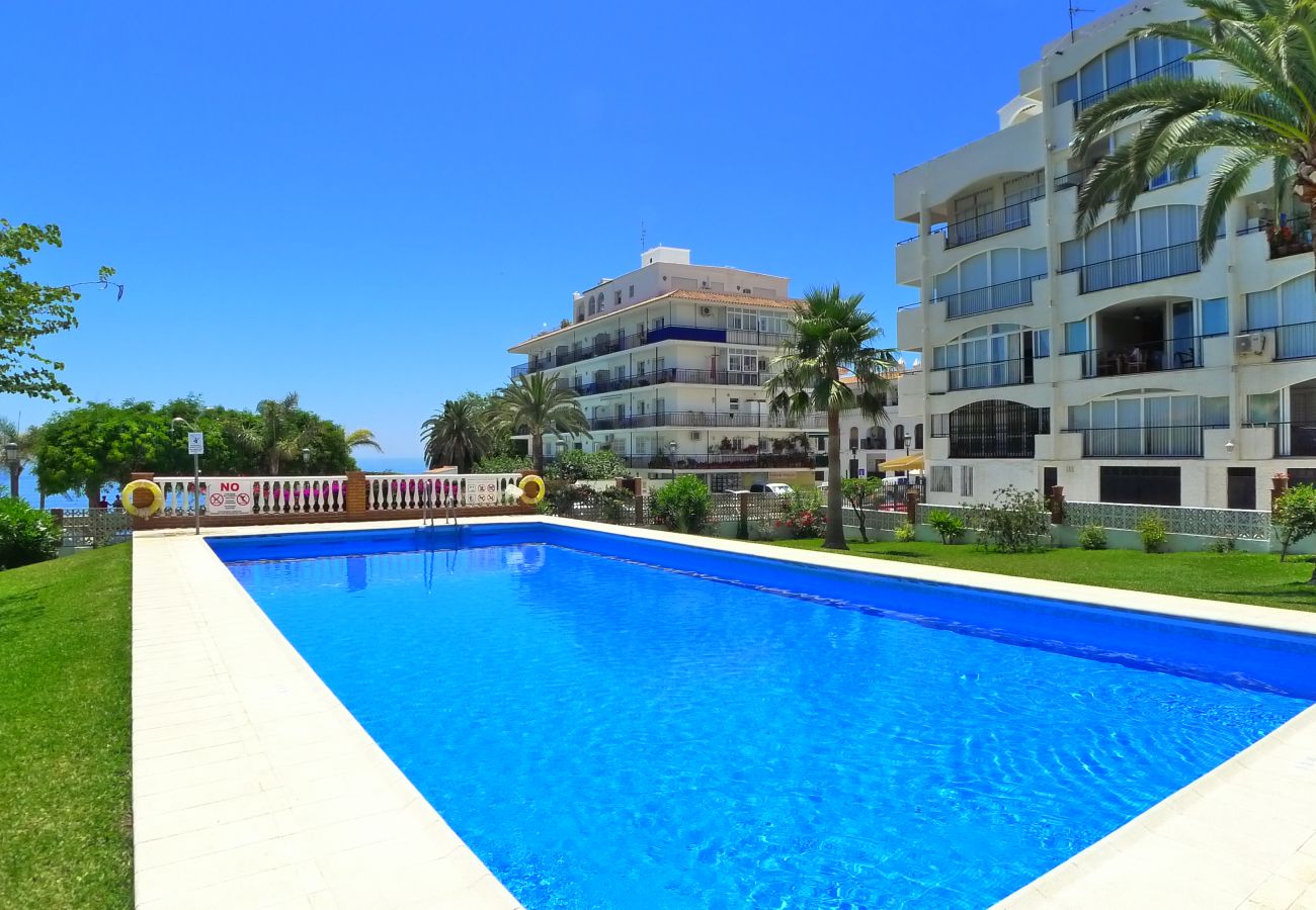 Apartment in Nerja - 2 Bedrooms | Carabeo | R1345