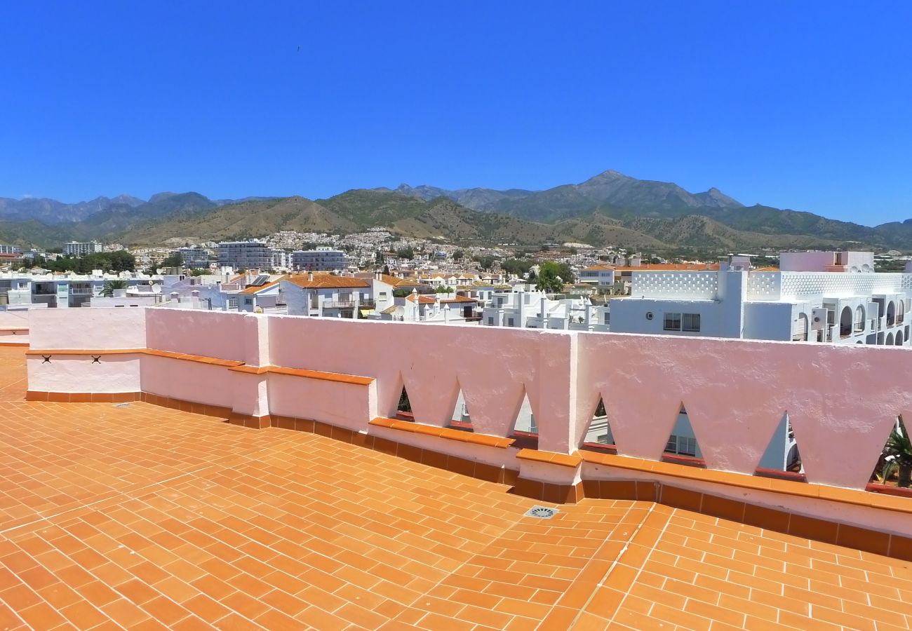 Apartment in Nerja - 2 Bedrooms | Carabeo | R1345