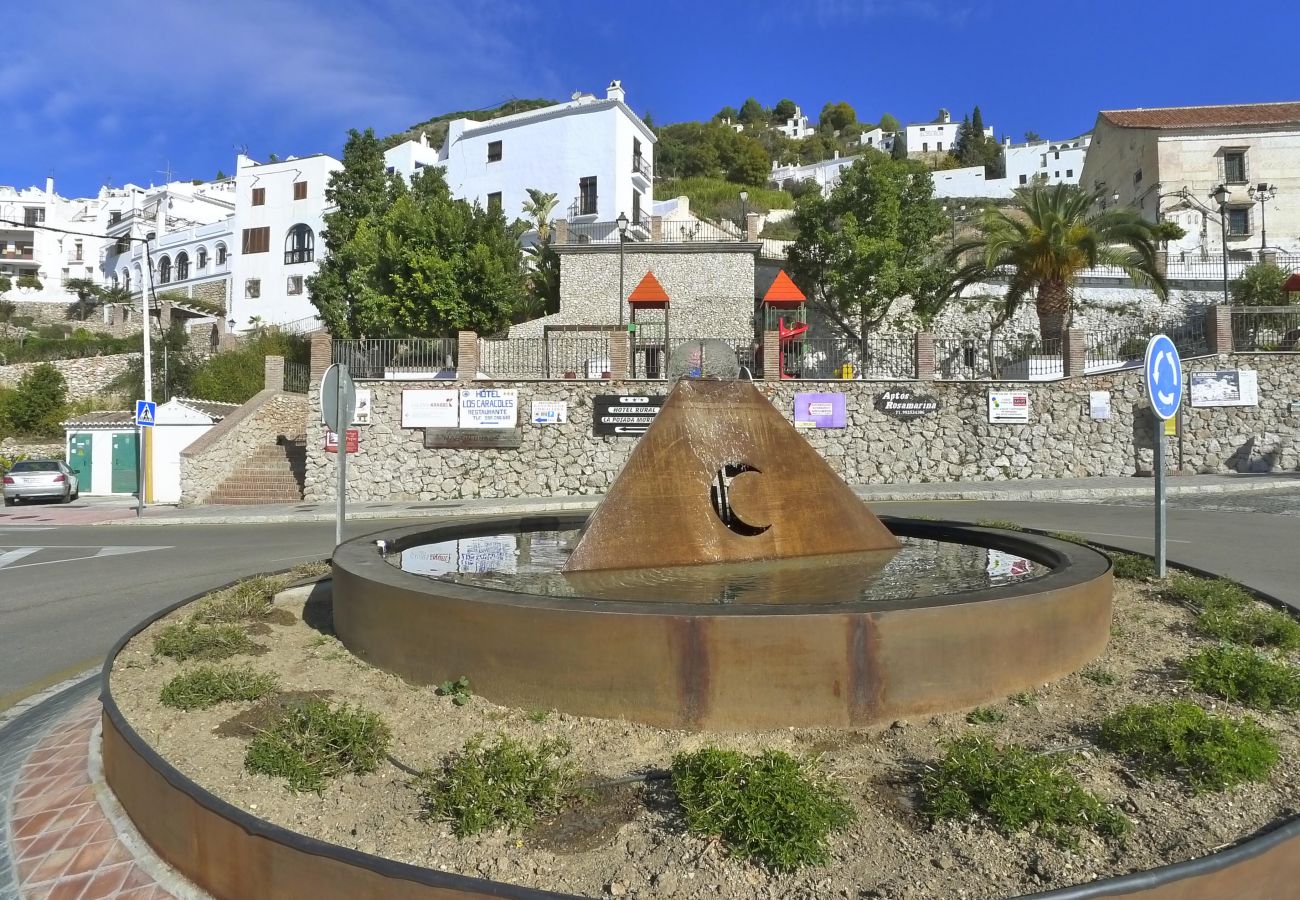 Apartment in Nerja - 2 Bedrooms | Carabeo | R1345