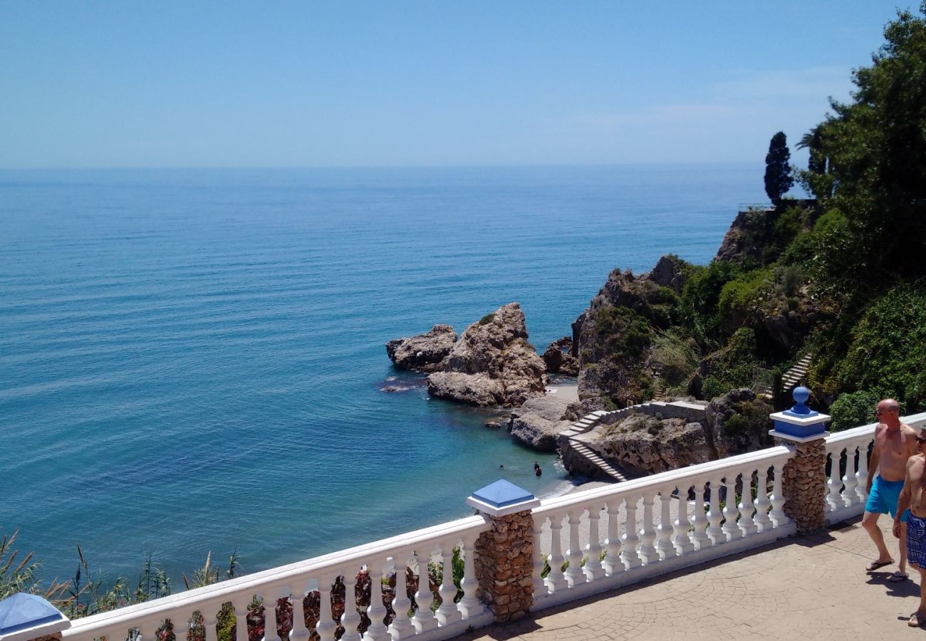 Apartment in Nerja - 2 Bedrooms | Carabeo | R1345