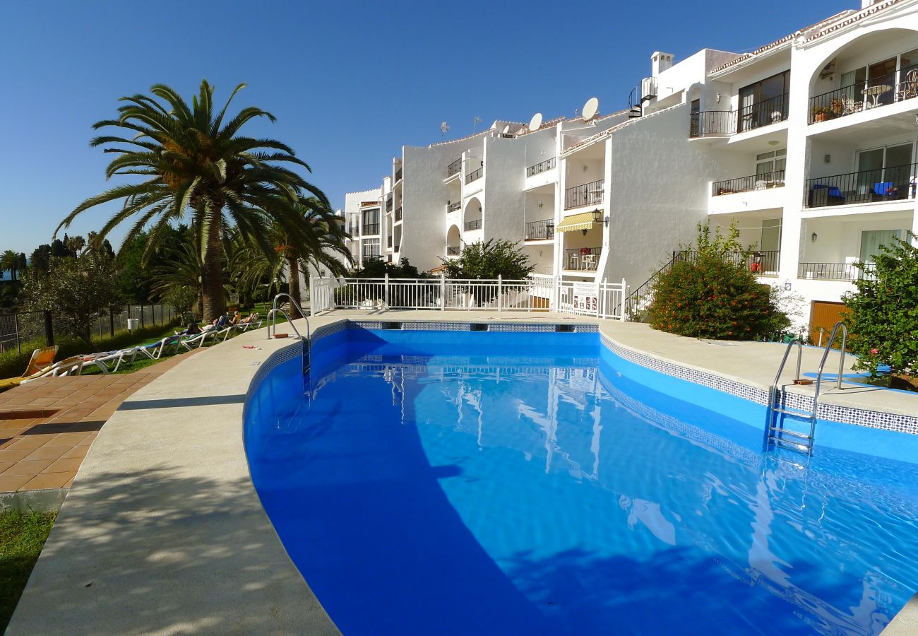 Apartment in Nerja - R1353 | Tuhillo 8 1D
