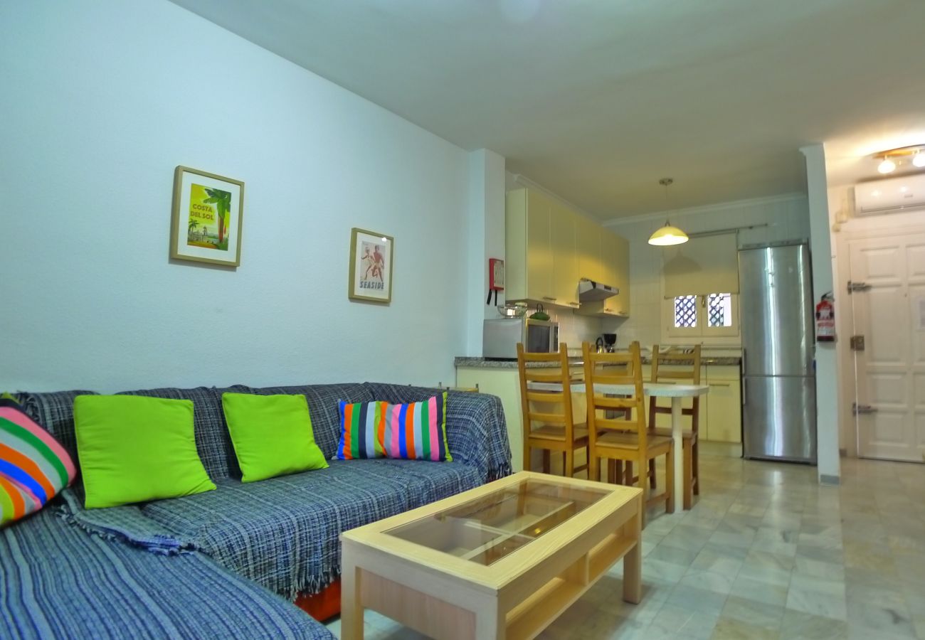 Apartment in Nerja - Sleeps 4 | Verano Azul  31bis |  CG R1351