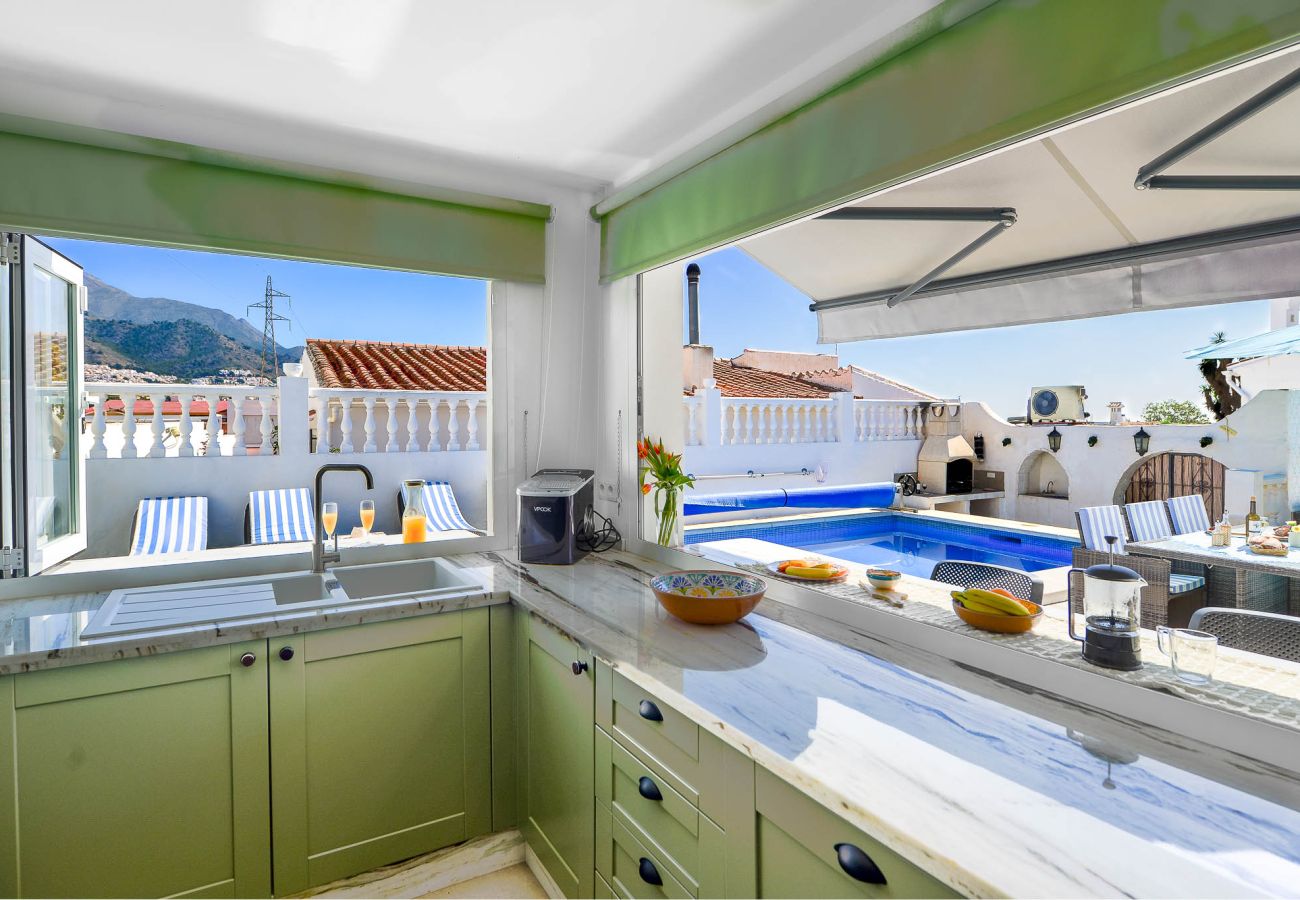 Villa in Nerja - R1385 | Villa Emma, La Exótica