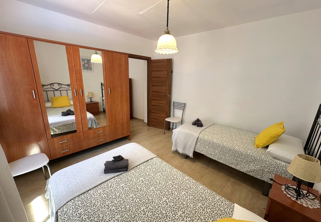 House in Maro - R1399, Casa Nina Pariles, Maro
