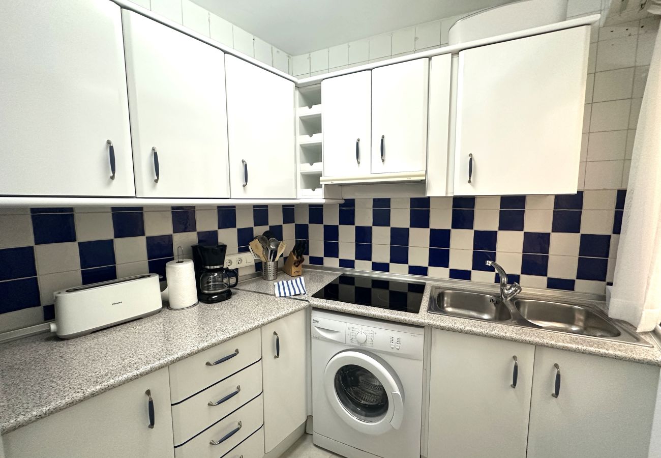 Apartment in Nerja - R1400 Edif. Sirena 2F